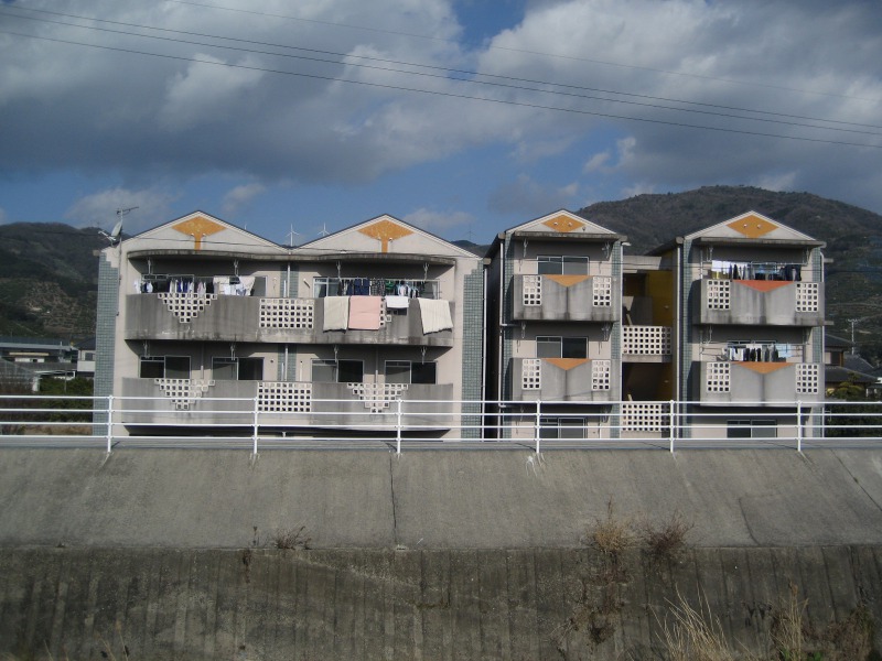 津波なんか怖くない頑丈なコンクリート造　デザイナーズマンション　有田川町マンション　ル・モンド　吉備　２－B